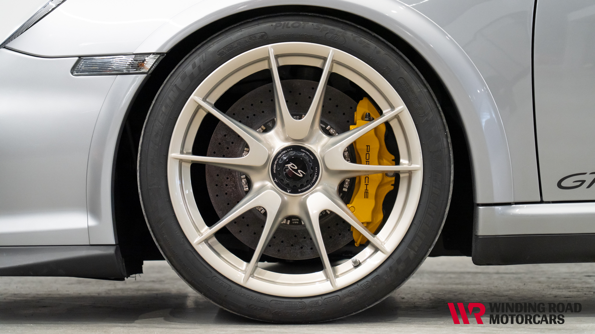 2011 Porsche 911 GT2 RS Clubsport 5