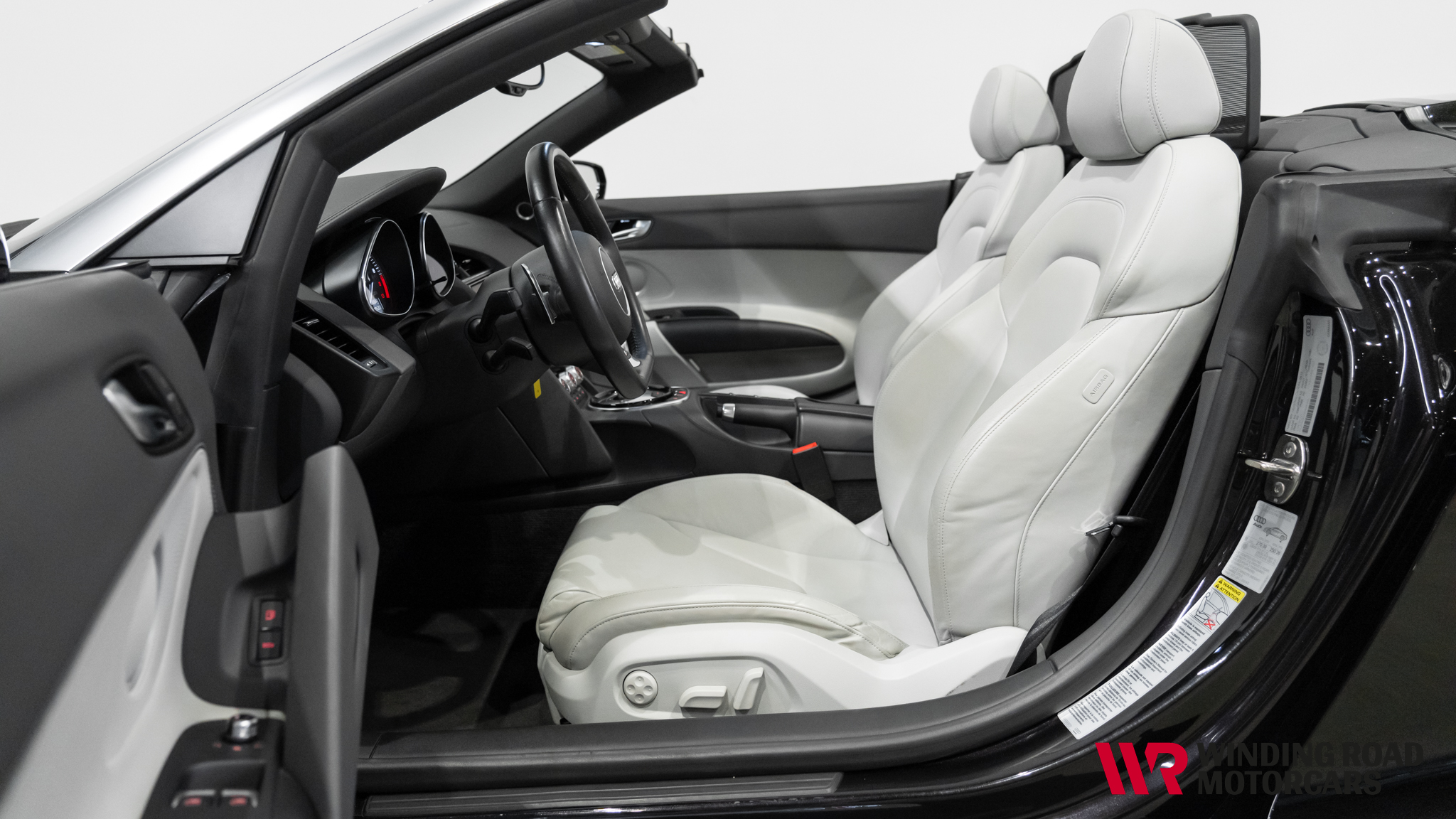 2014 Audi R8 V10 Spider 30