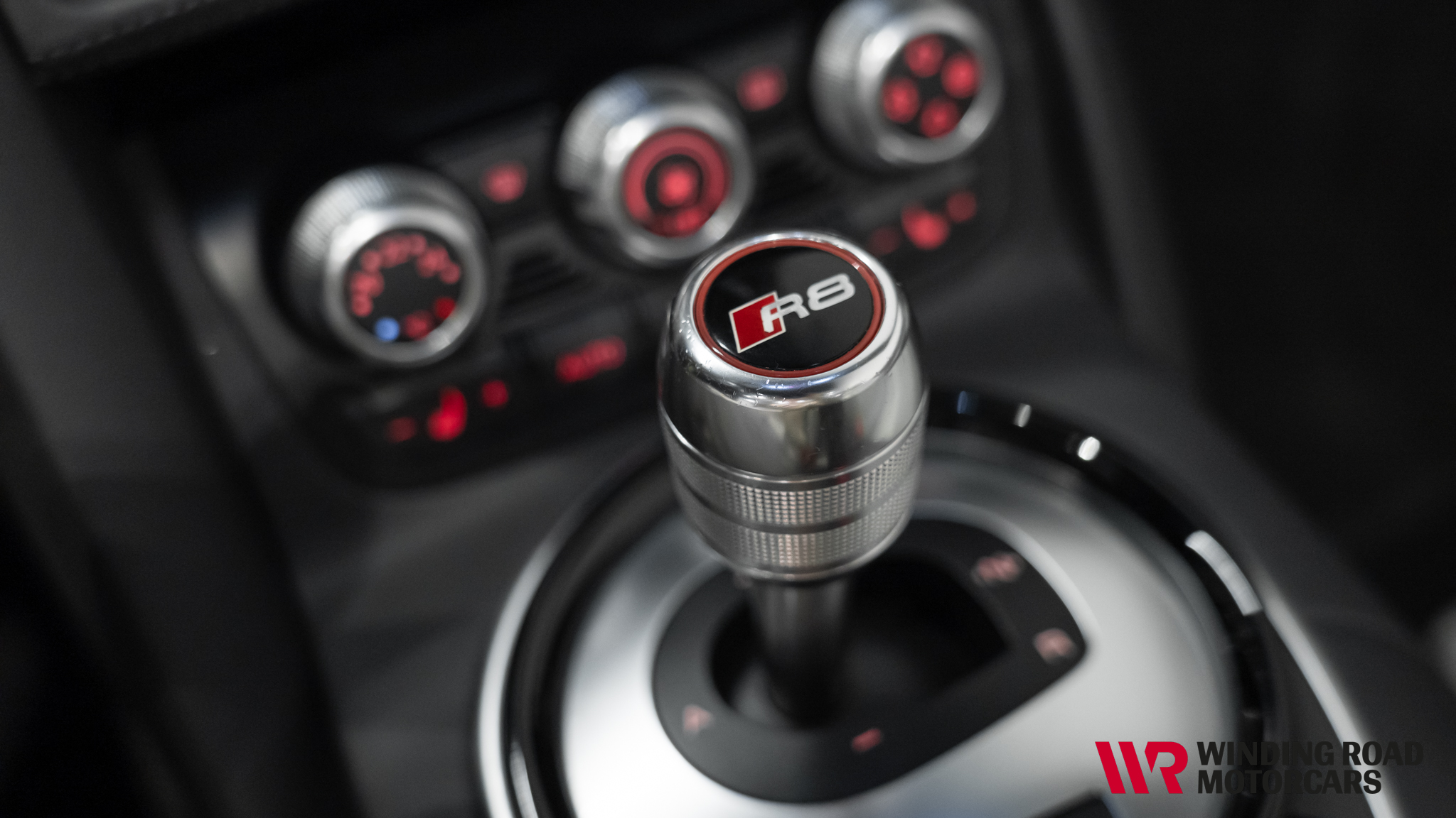 2014 Audi R8 V10 Spider 37