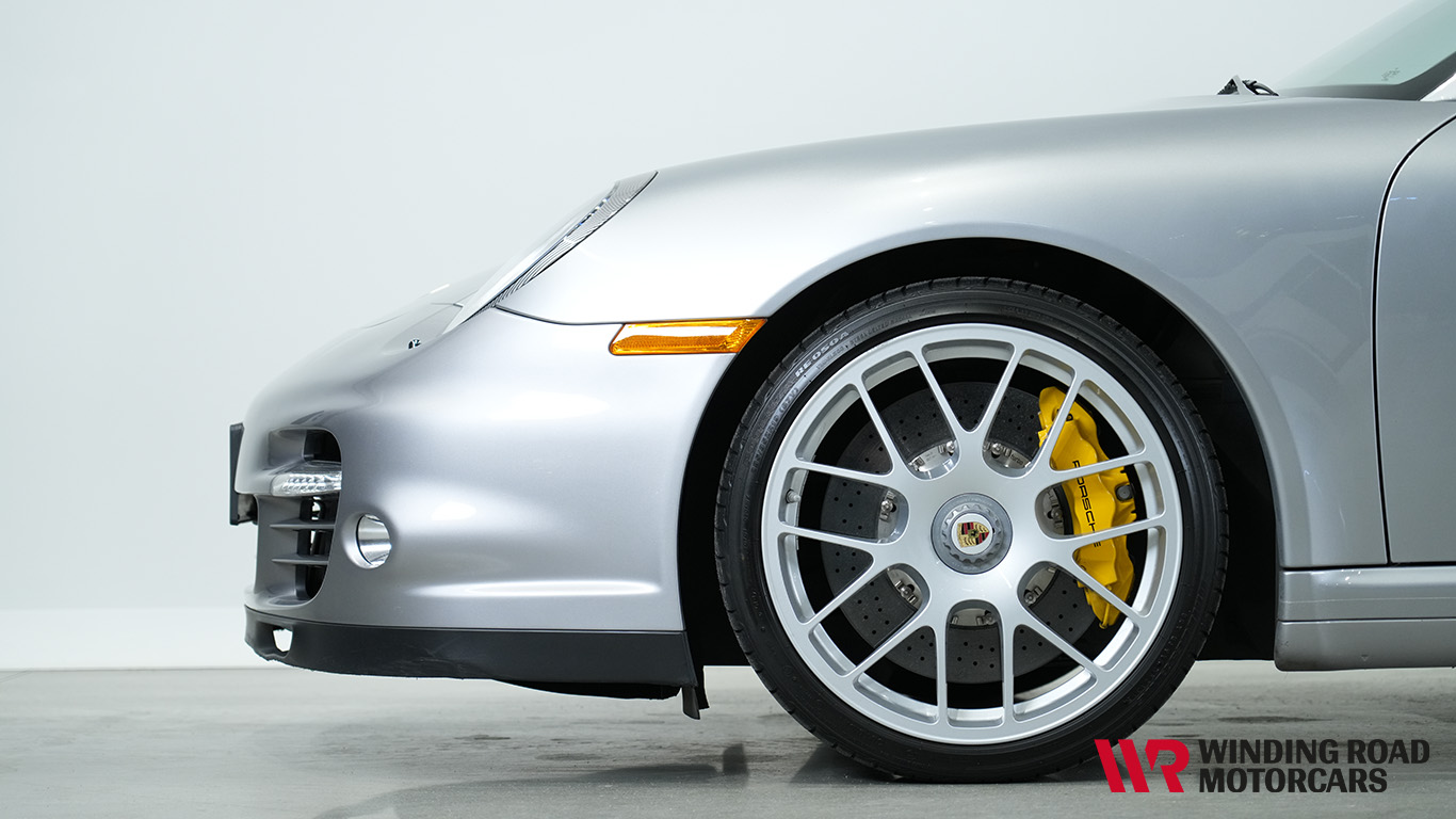 2011 Porsche 911 Turbo S 2