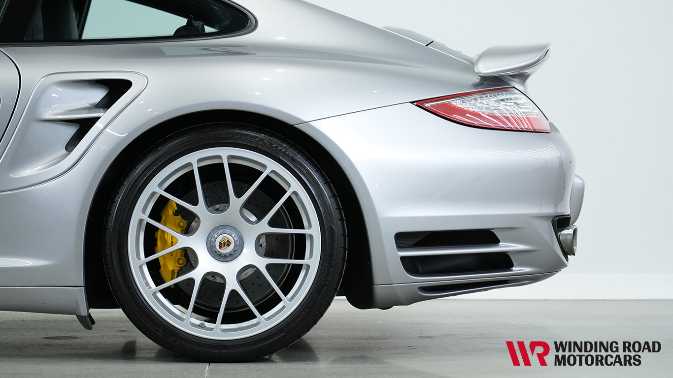 2011 Porsche 911 Turbo S 3