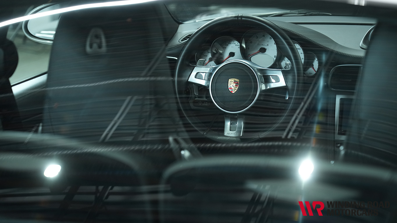 2011 Porsche 911 Turbo S 17