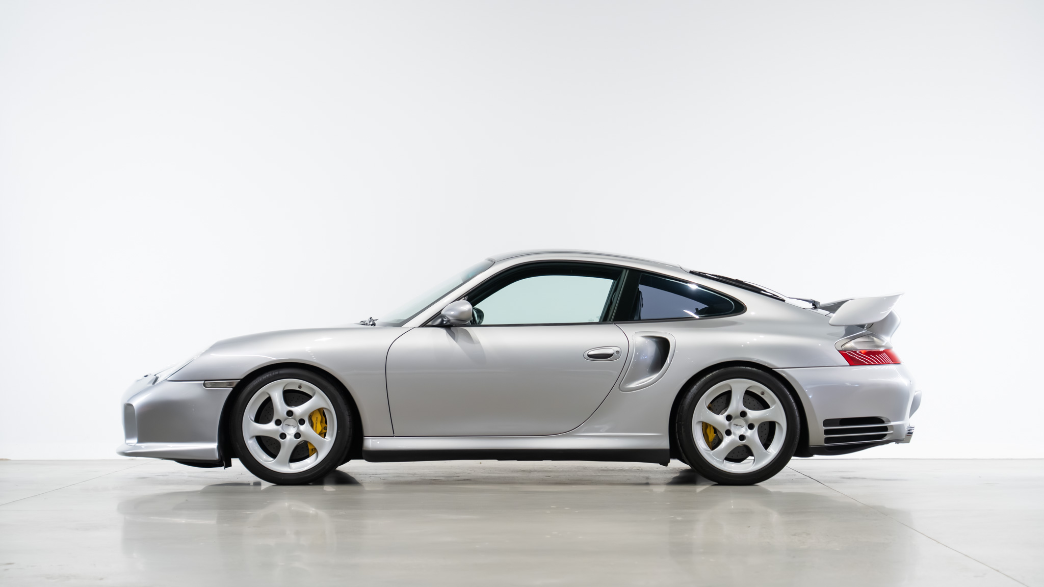 2005 Porsche 911 Turbo S