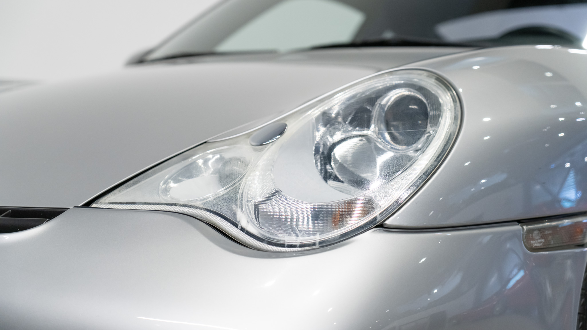 2005 Porsche 911 Turbo S 12