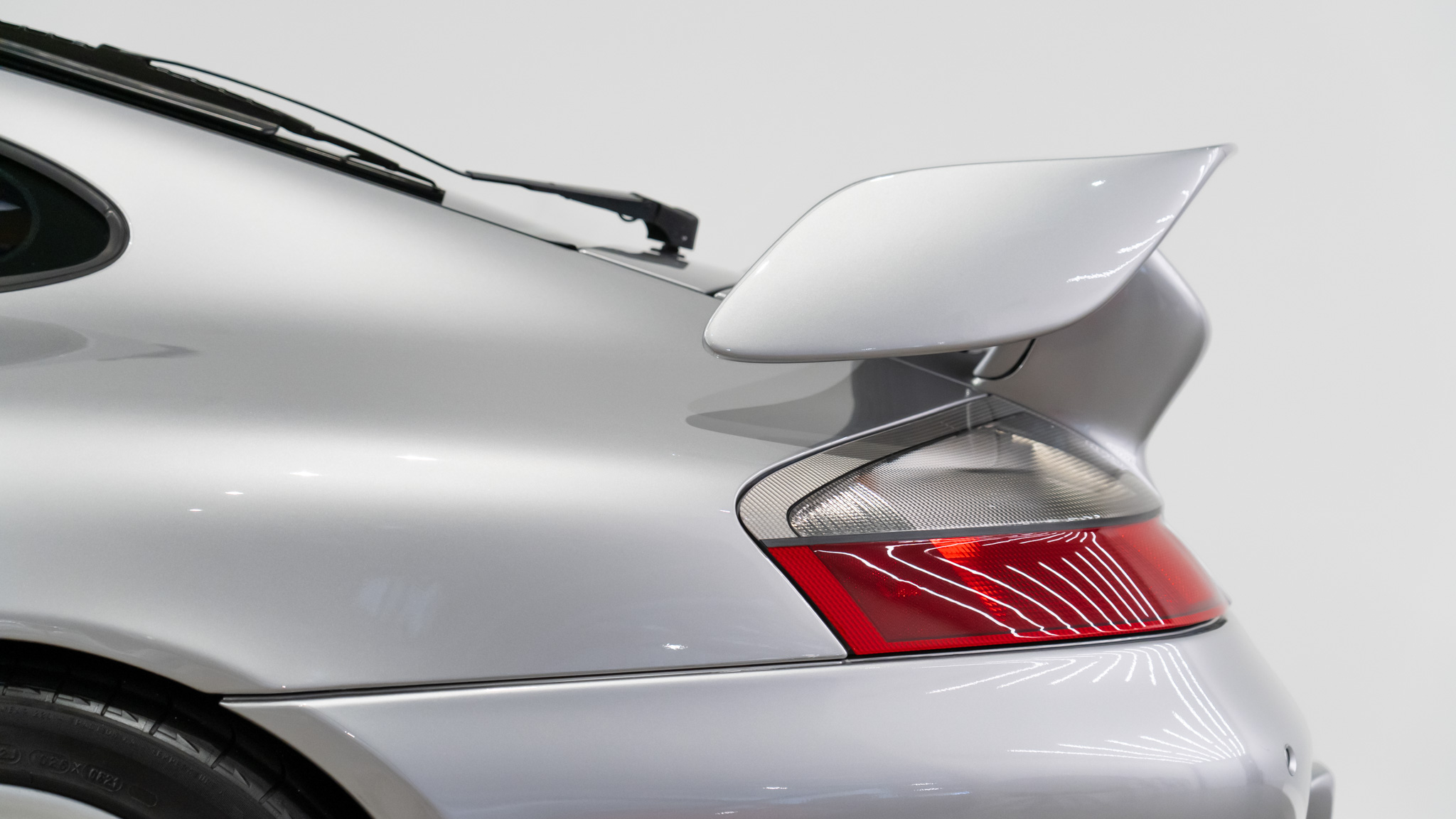 2005 Porsche 911 Turbo S 16