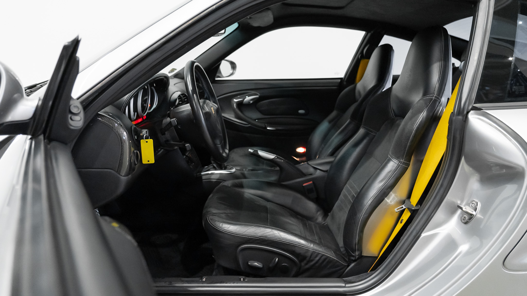2005 Porsche 911 Turbo S 25