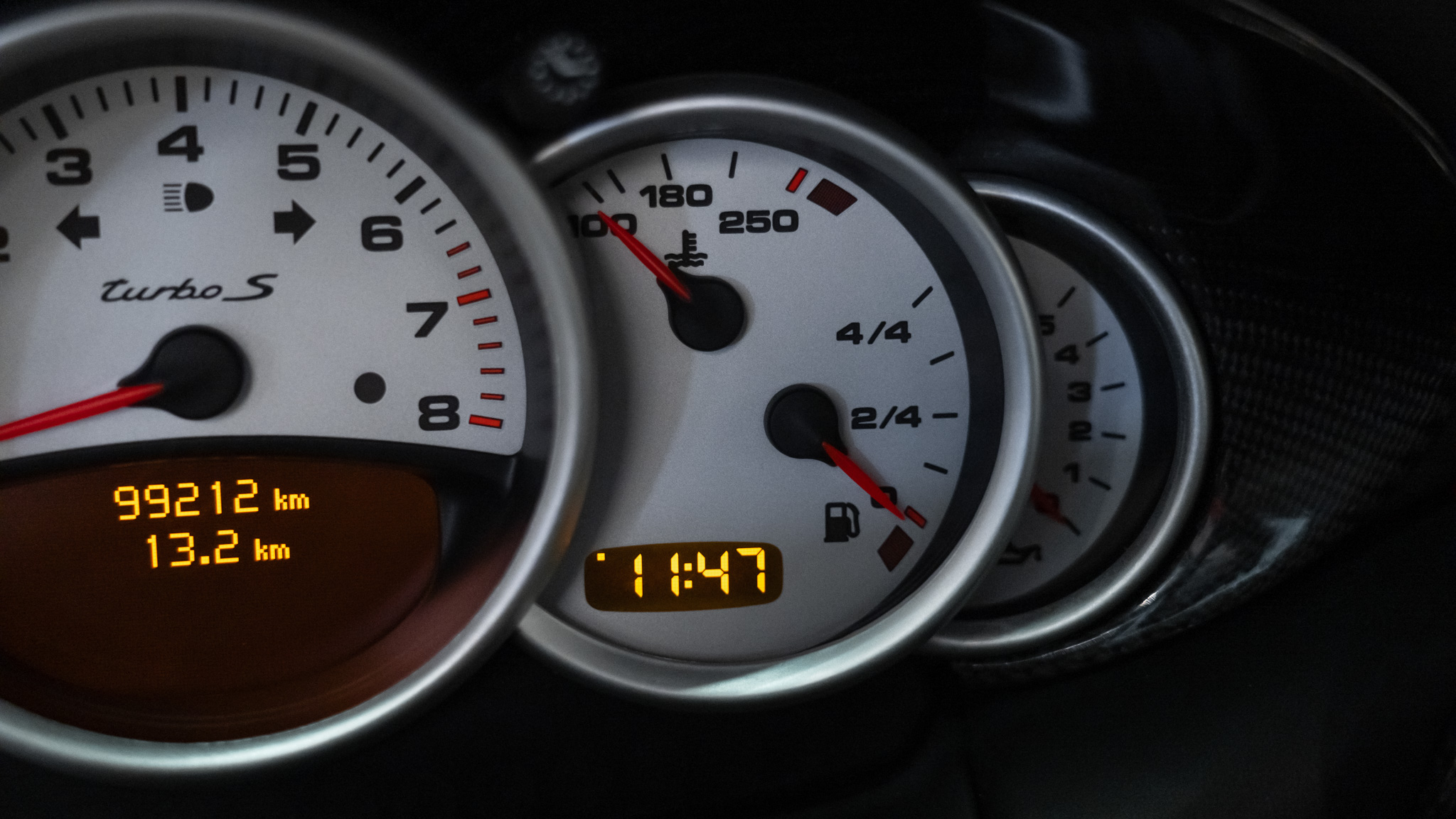 2005 Porsche 911 Turbo S 37