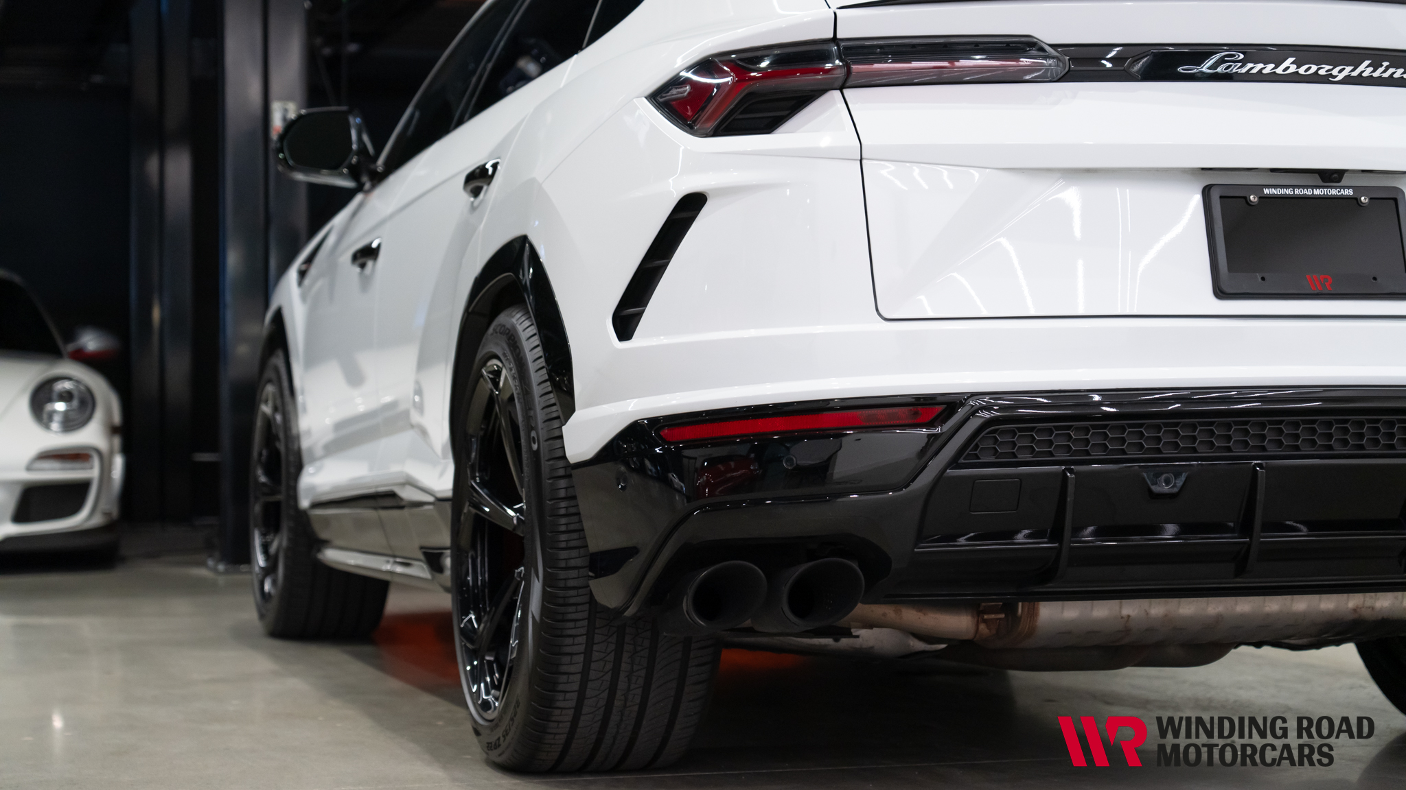 2019 Lamborghini Urus 19