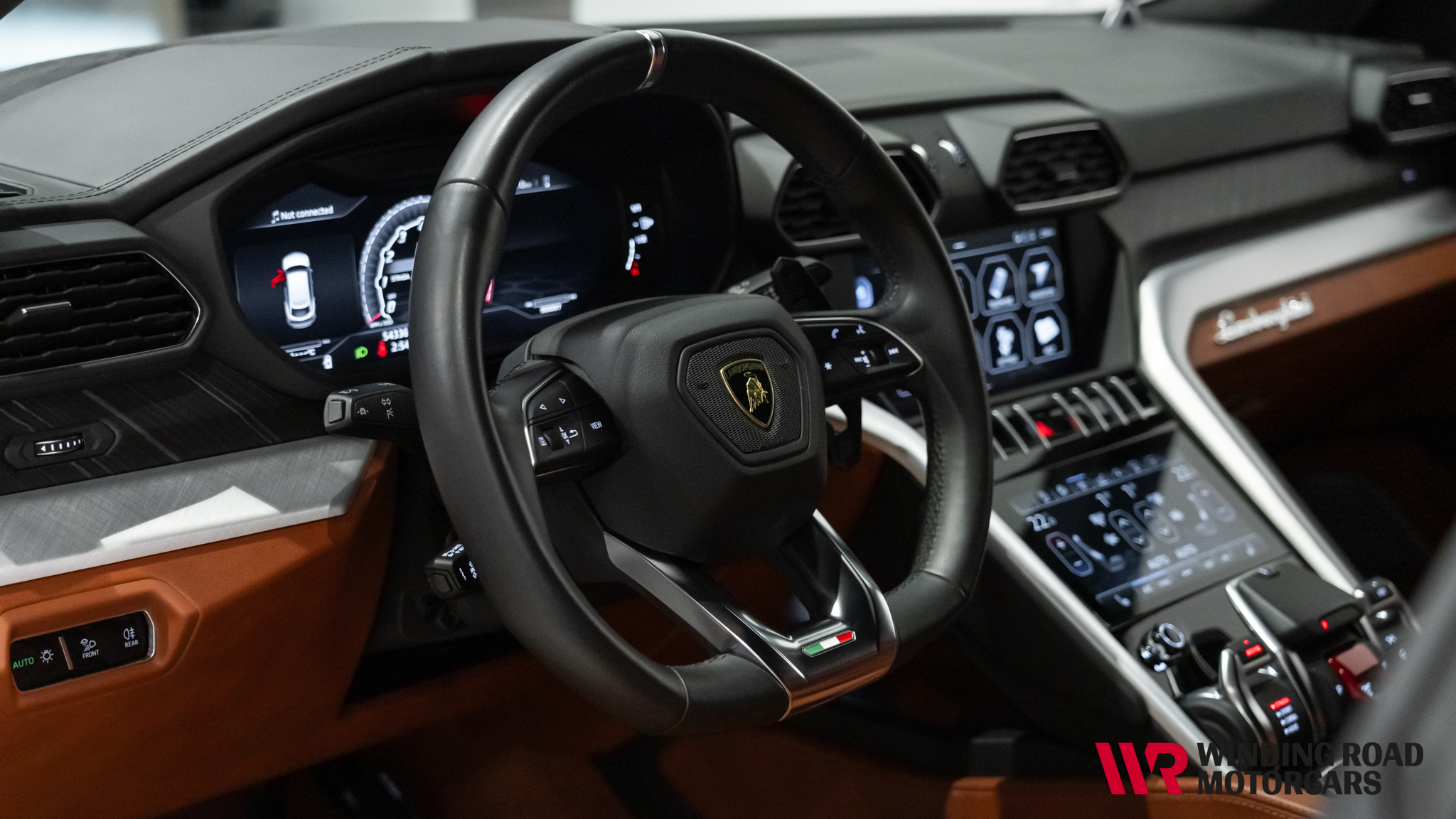 2019 Lamborghini Urus 33
