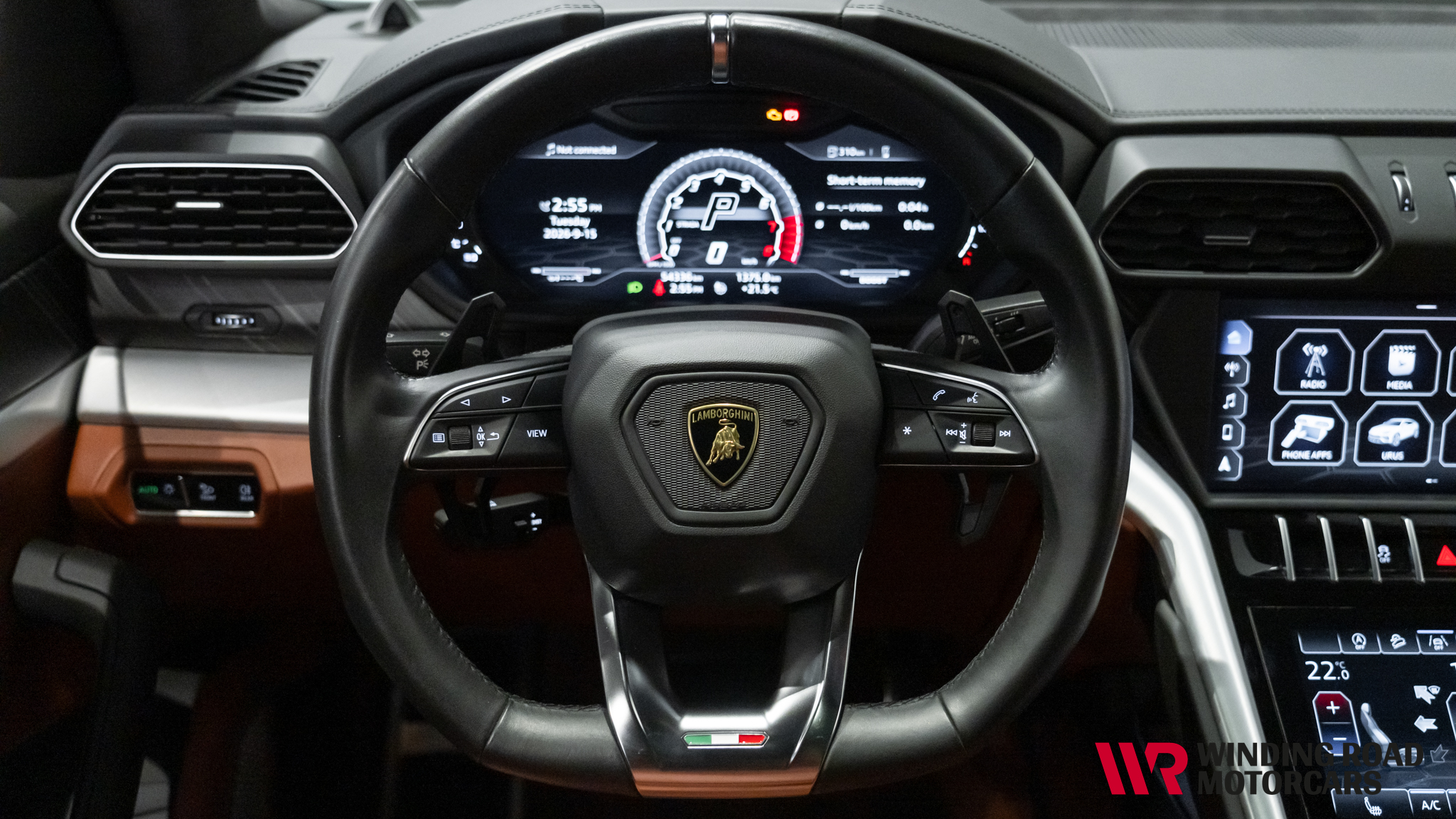 2019 Lamborghini Urus 36