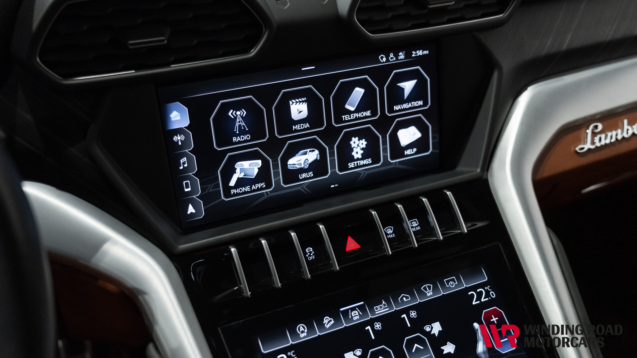 2019 Lamborghini Urus 43