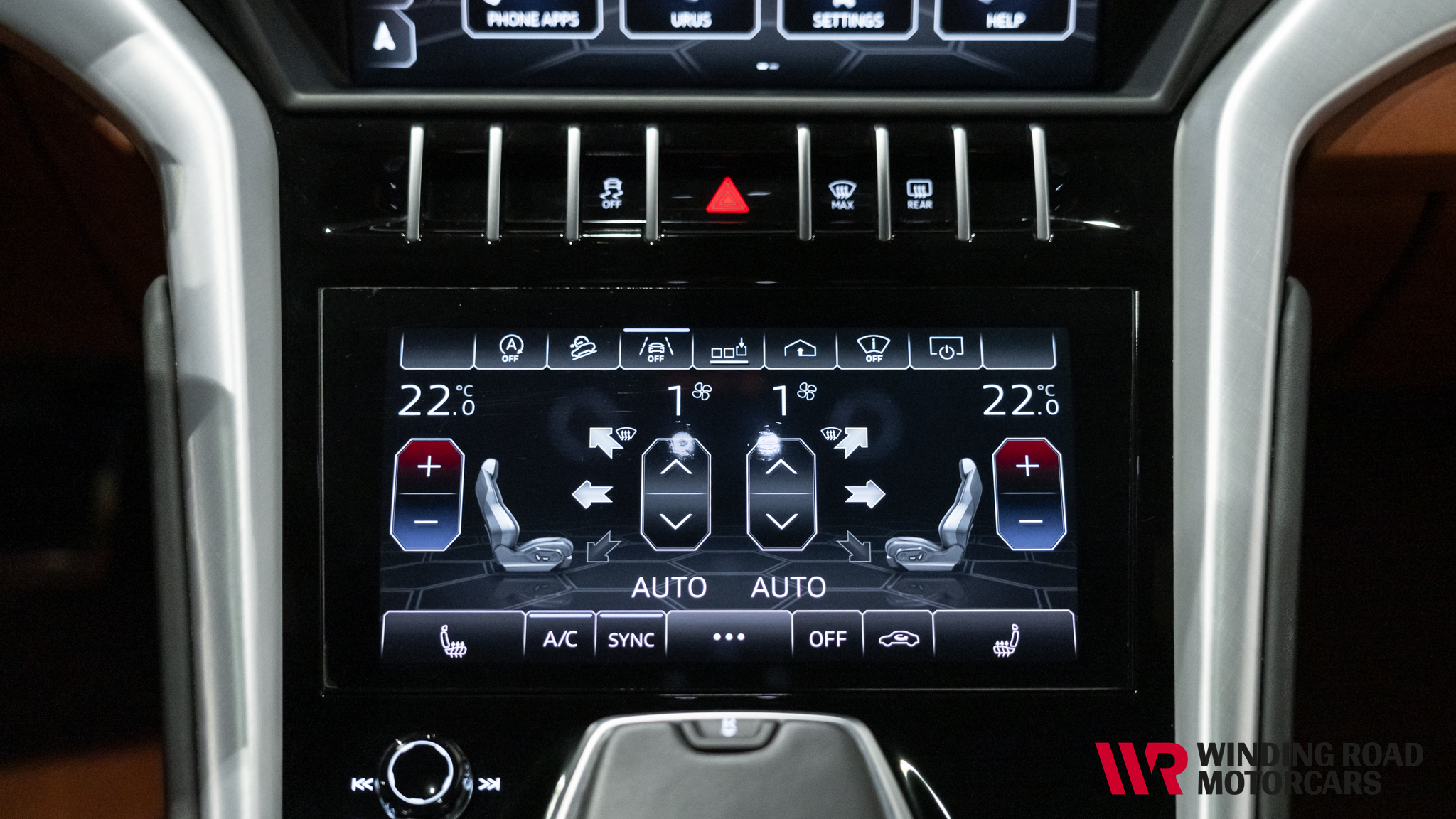 2019 Lamborghini Urus 45