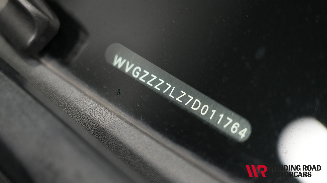 2007 Volkswagen Touareg W12 Executive 48