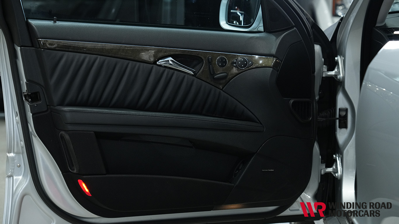 2007 Mercedes-Benz E63 AMG 17