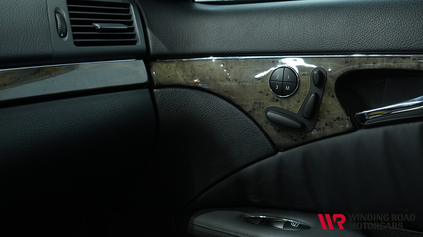 2007 Mercedes-Benz E63 AMG 24