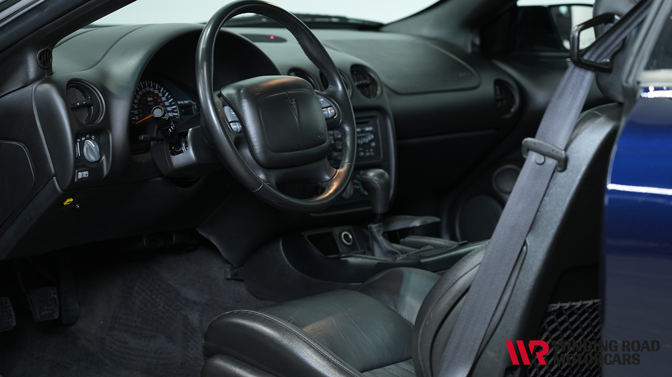 2001 Pontiac Firebird 19