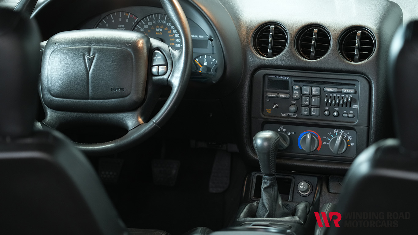 2001 Pontiac Firebird 33