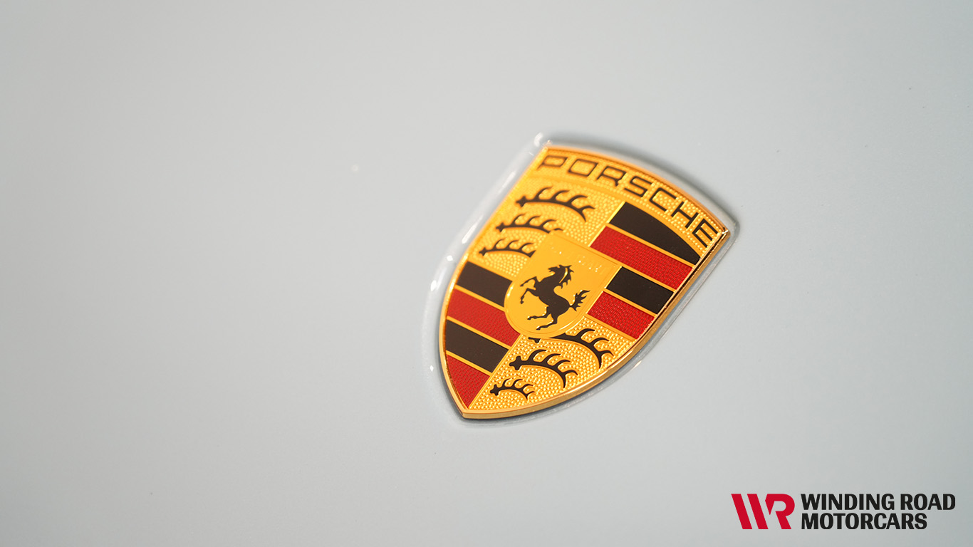 2023 Porsche Taycan 4S 23