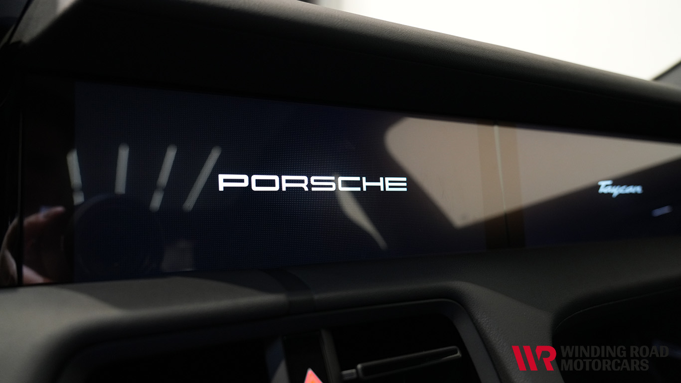 2023 Porsche Taycan 4S 32