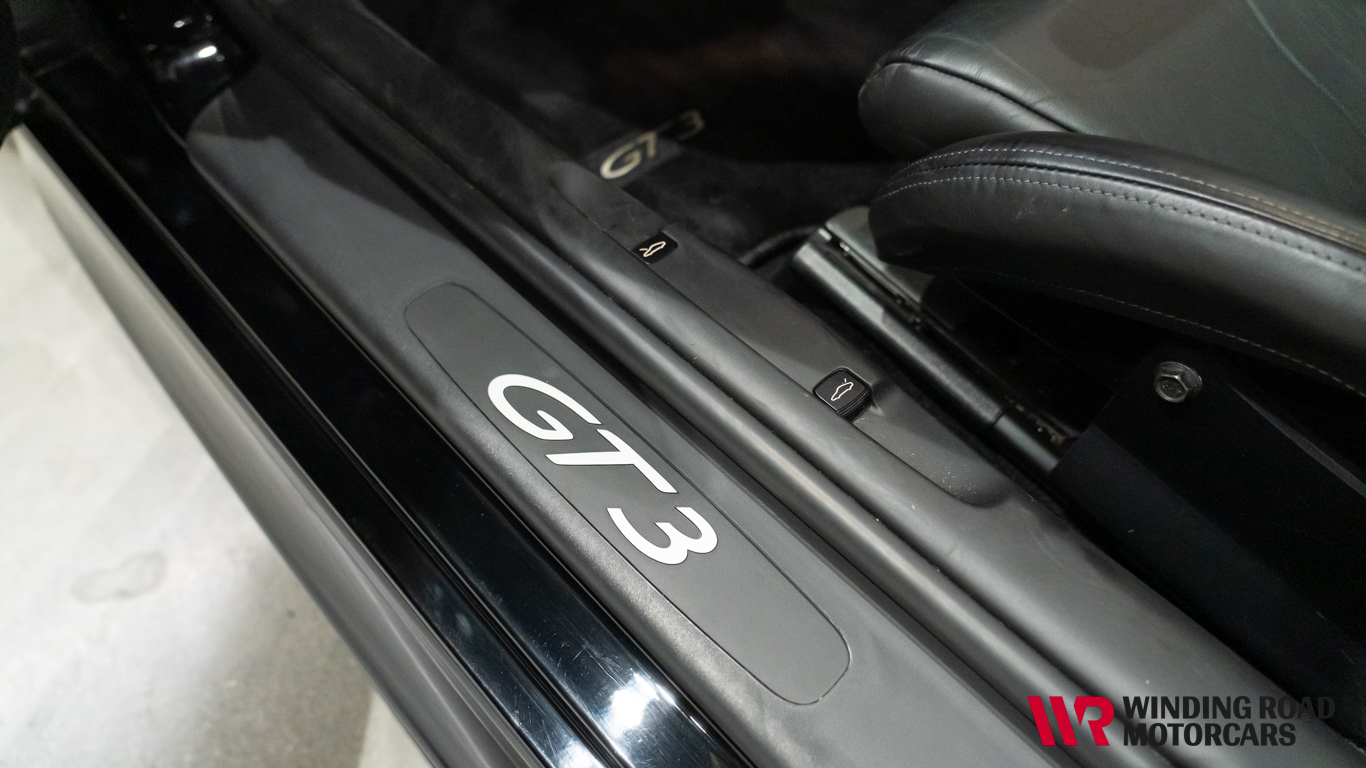 2005 Porsche 911 GT3 36