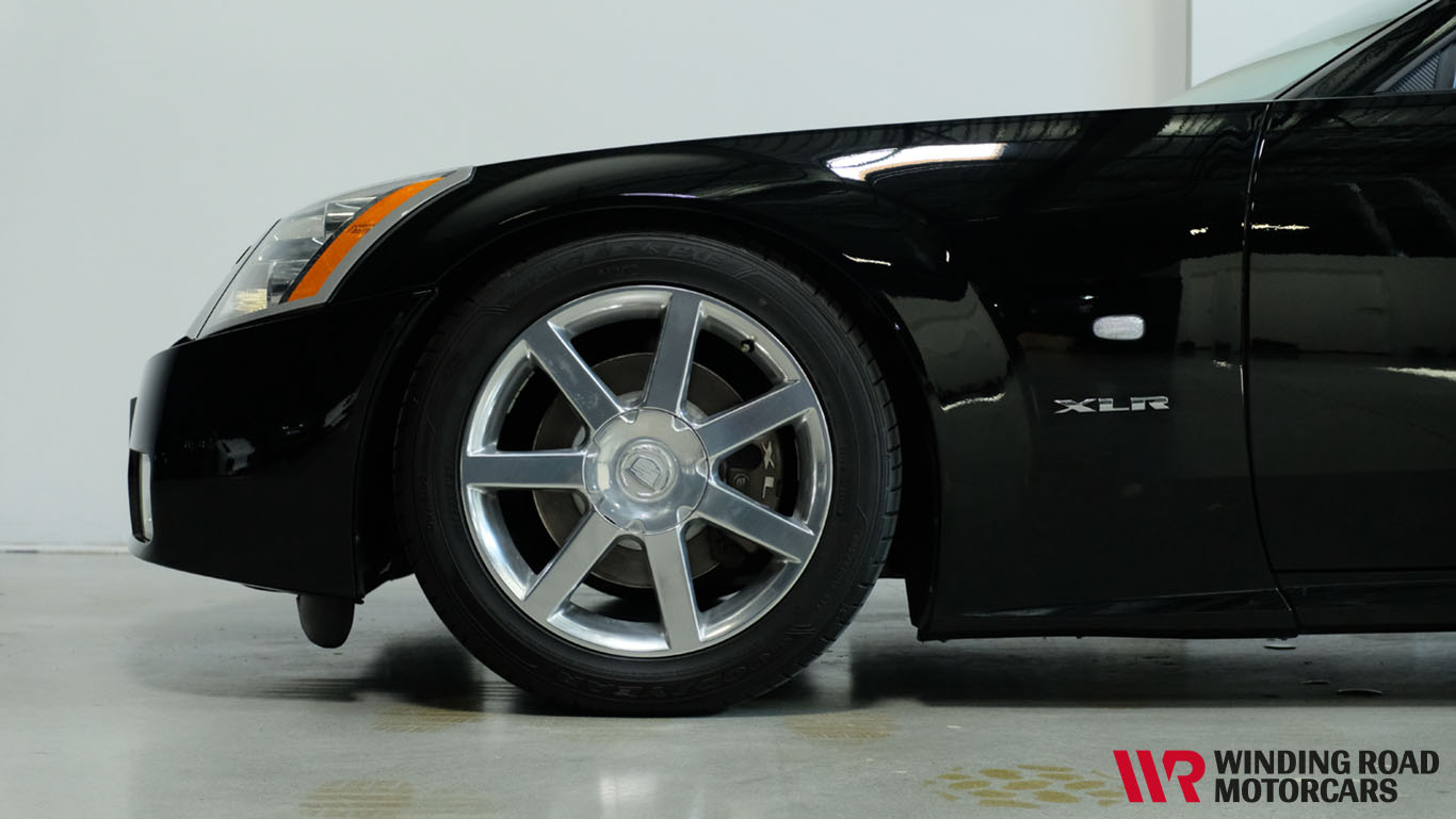 2004 Cadillac XLR 3