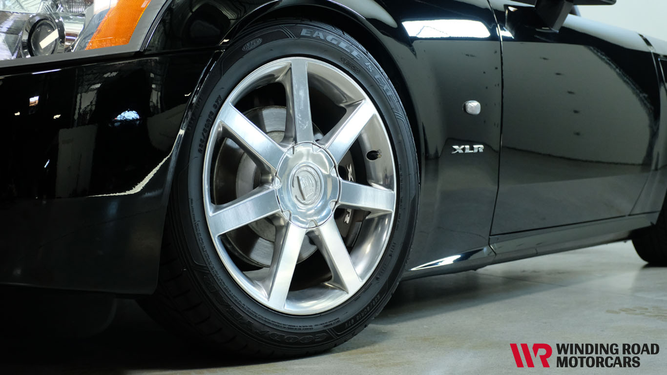2004 Cadillac XLR 5