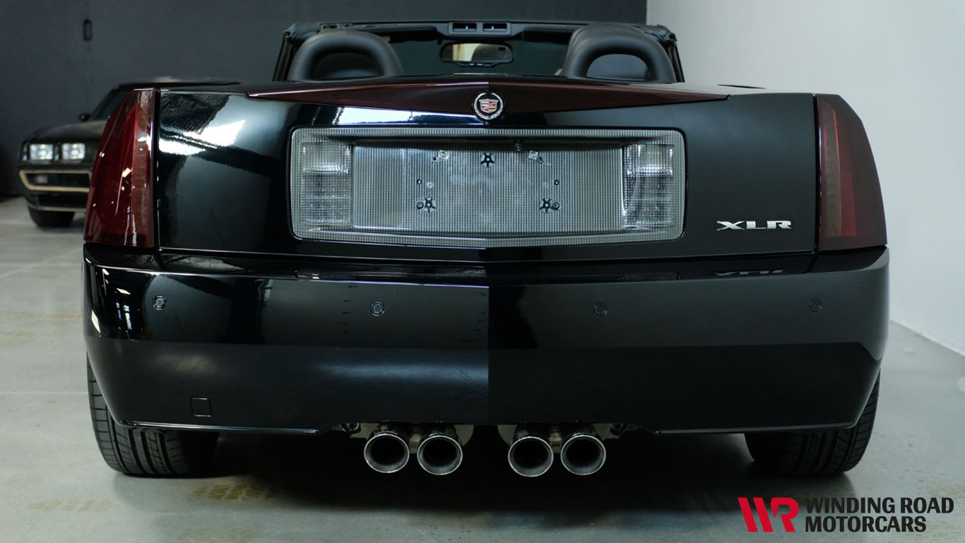 2004 Cadillac XLR 10