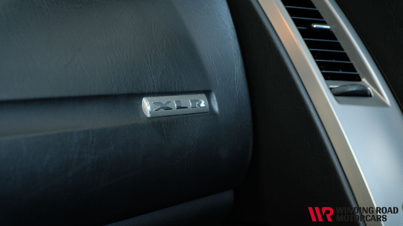 2004 Cadillac XLR 22