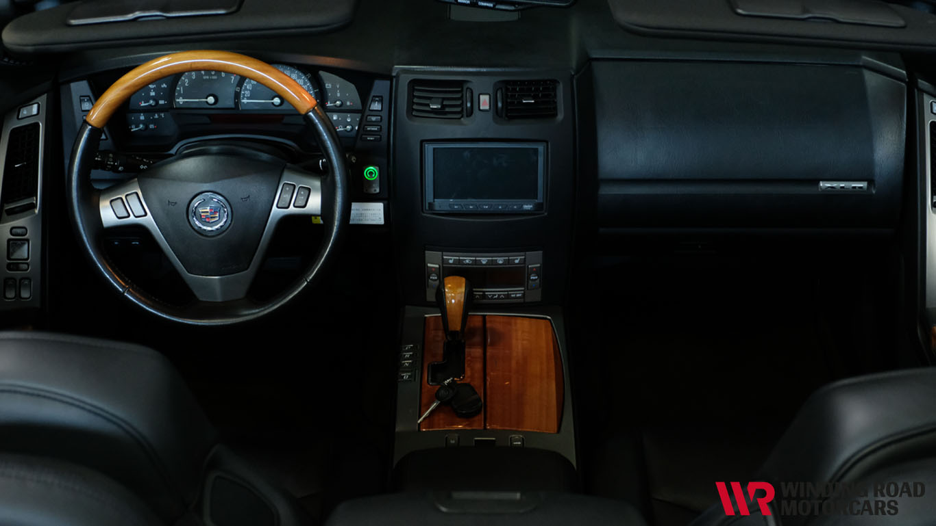 2004 Cadillac XLR 25