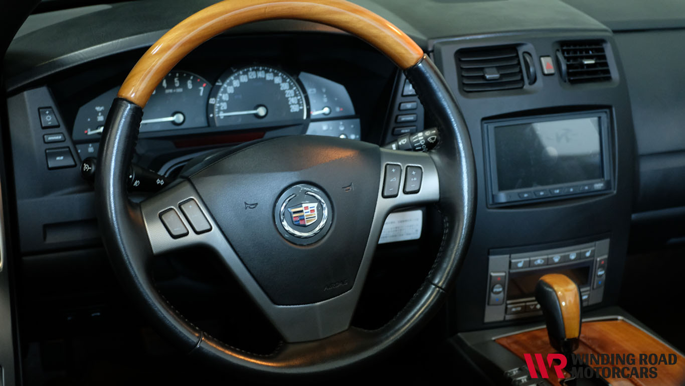 2004 Cadillac XLR 26
