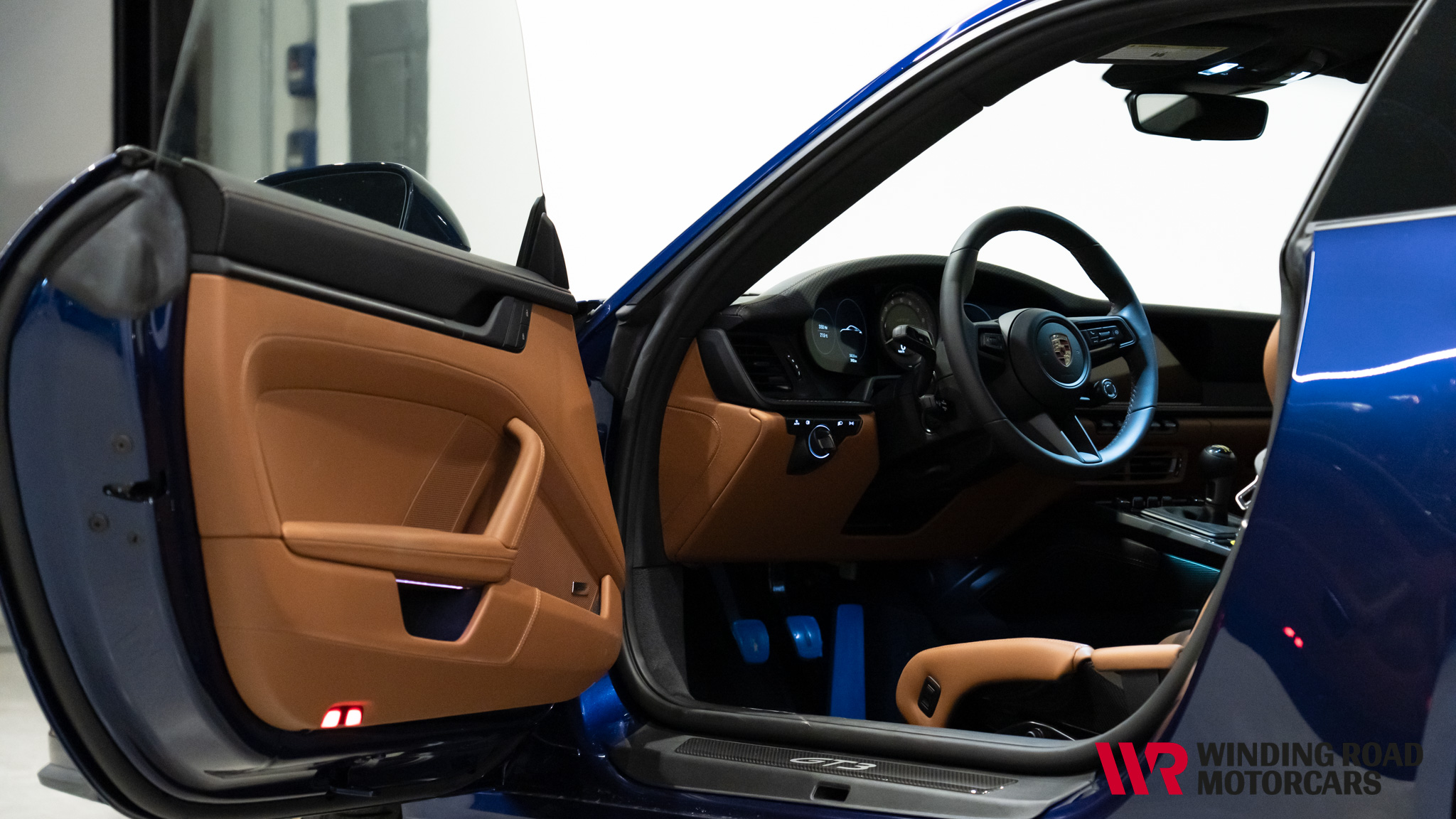 2024 Porsche 911 GT3 Touring Manual 28