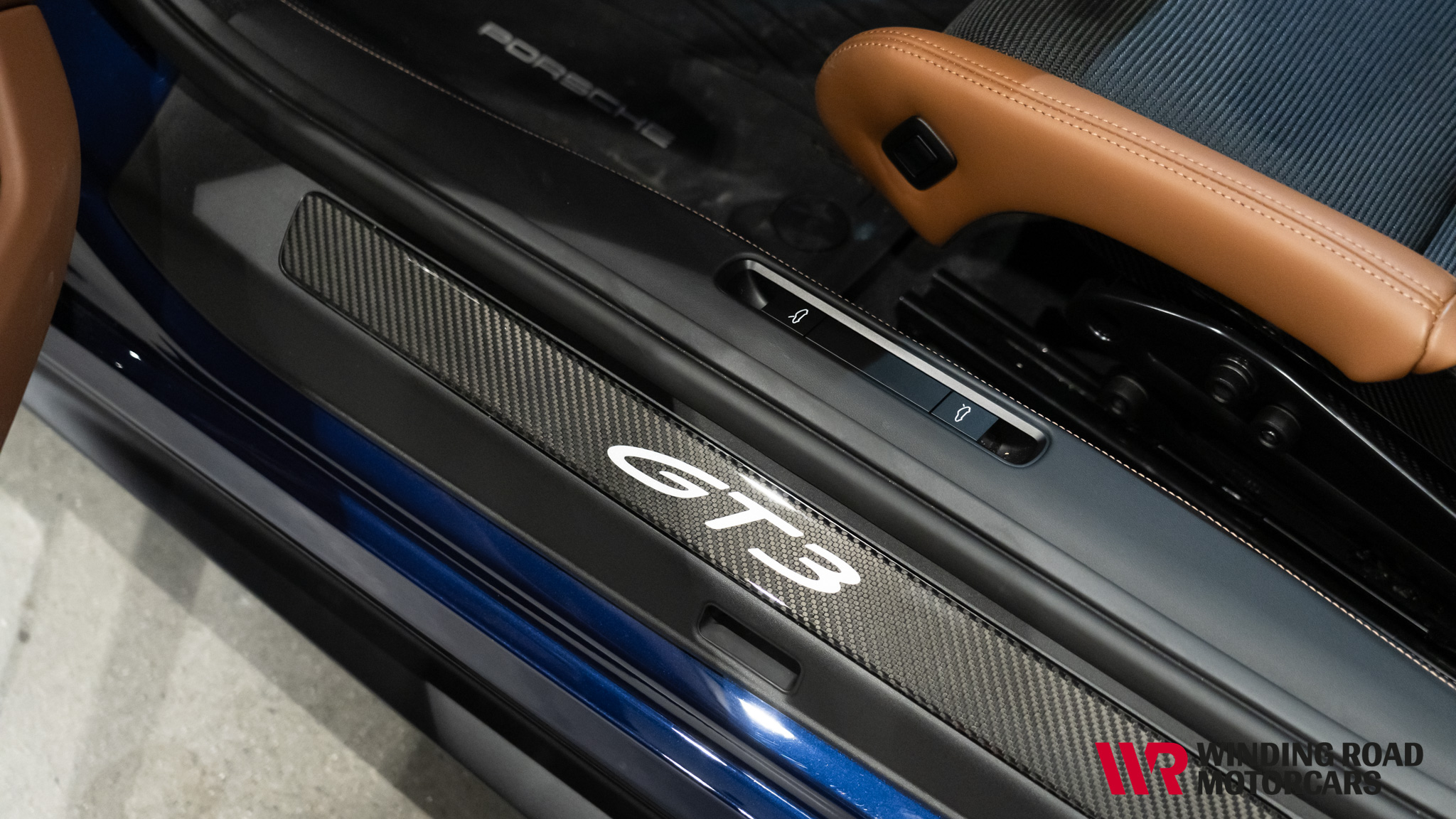 2024 Porsche 911 GT3 Touring Manual 36