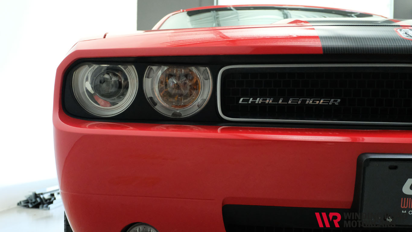 2010 Dodge Challenger SRT8 19