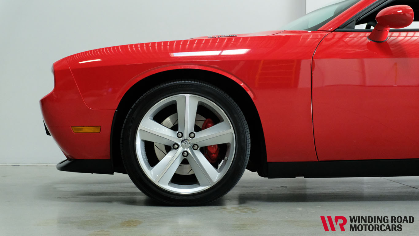 2010 Dodge Challenger SRT8 10