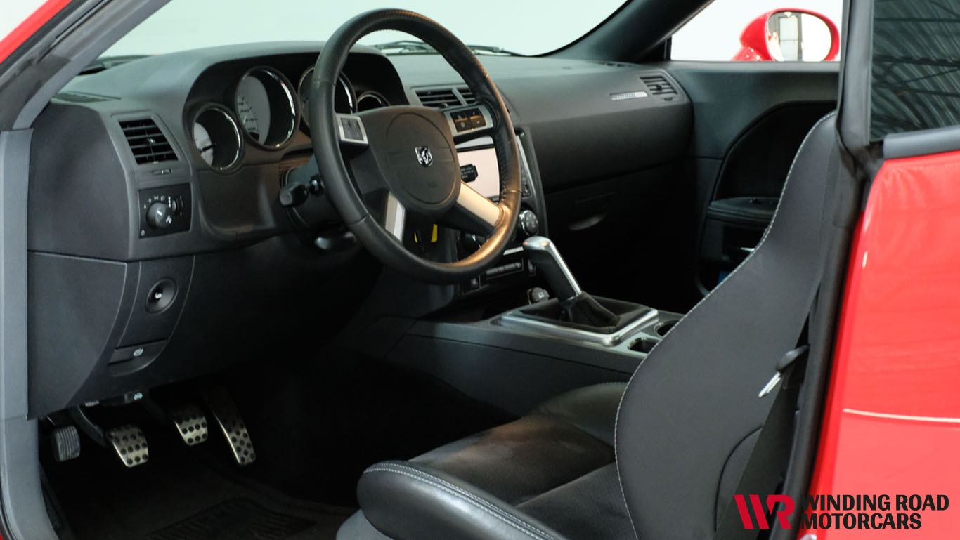 2010 Dodge Challenger SRT8 22