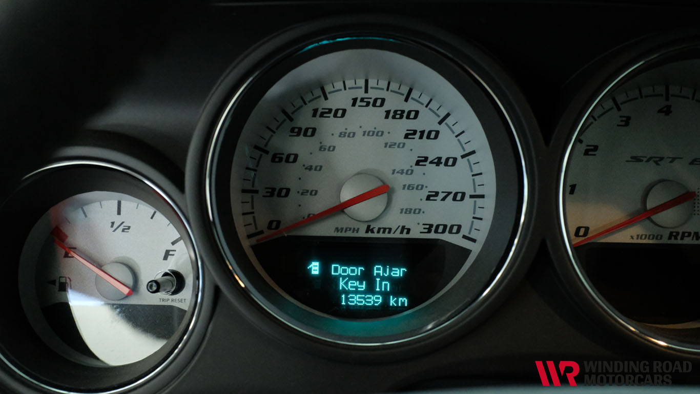 2010 Dodge Challenger SRT8 28
