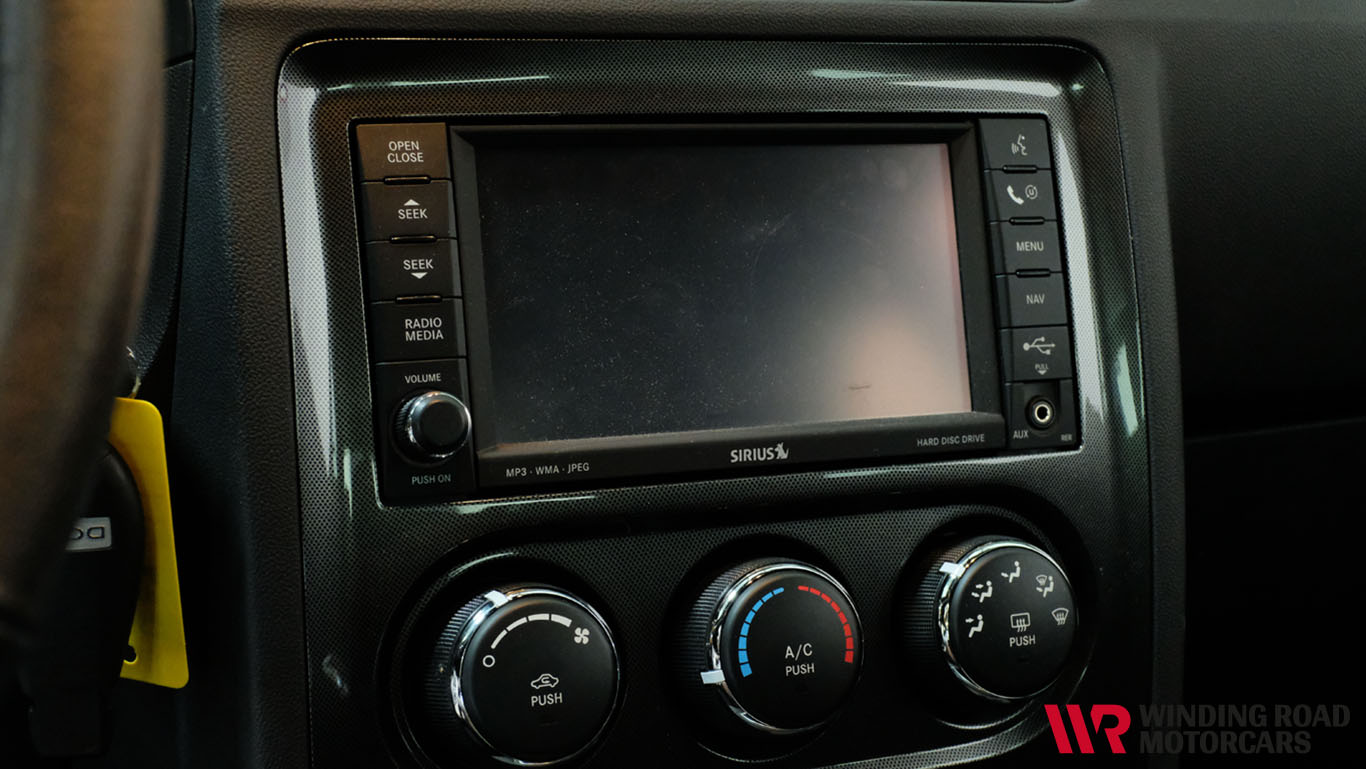 2010 Dodge Challenger SRT8 31