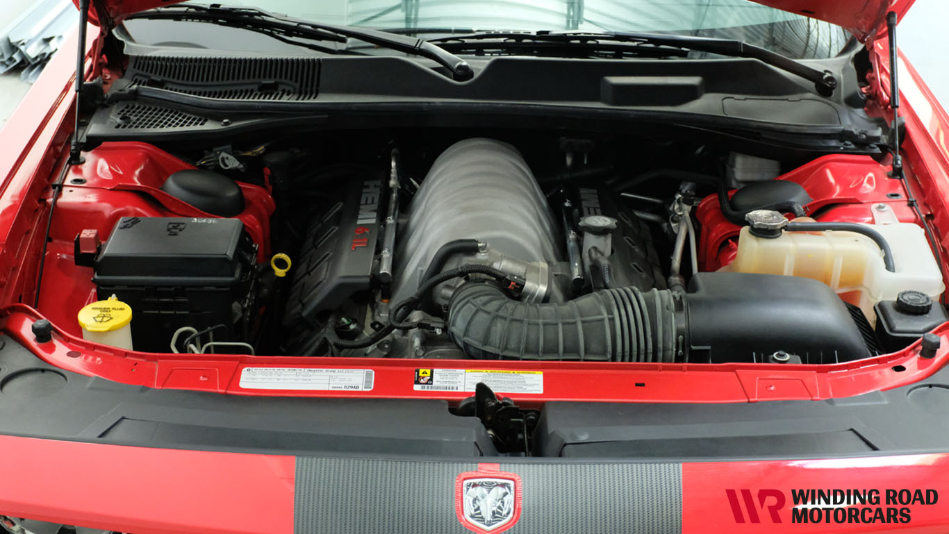 2010 Dodge Challenger SRT8 35