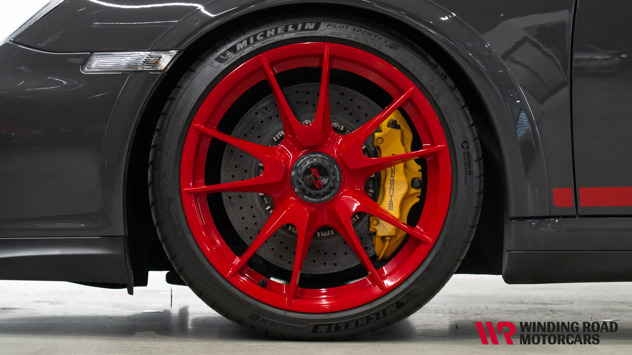 2010 Porsche 911 GT3 RS 3