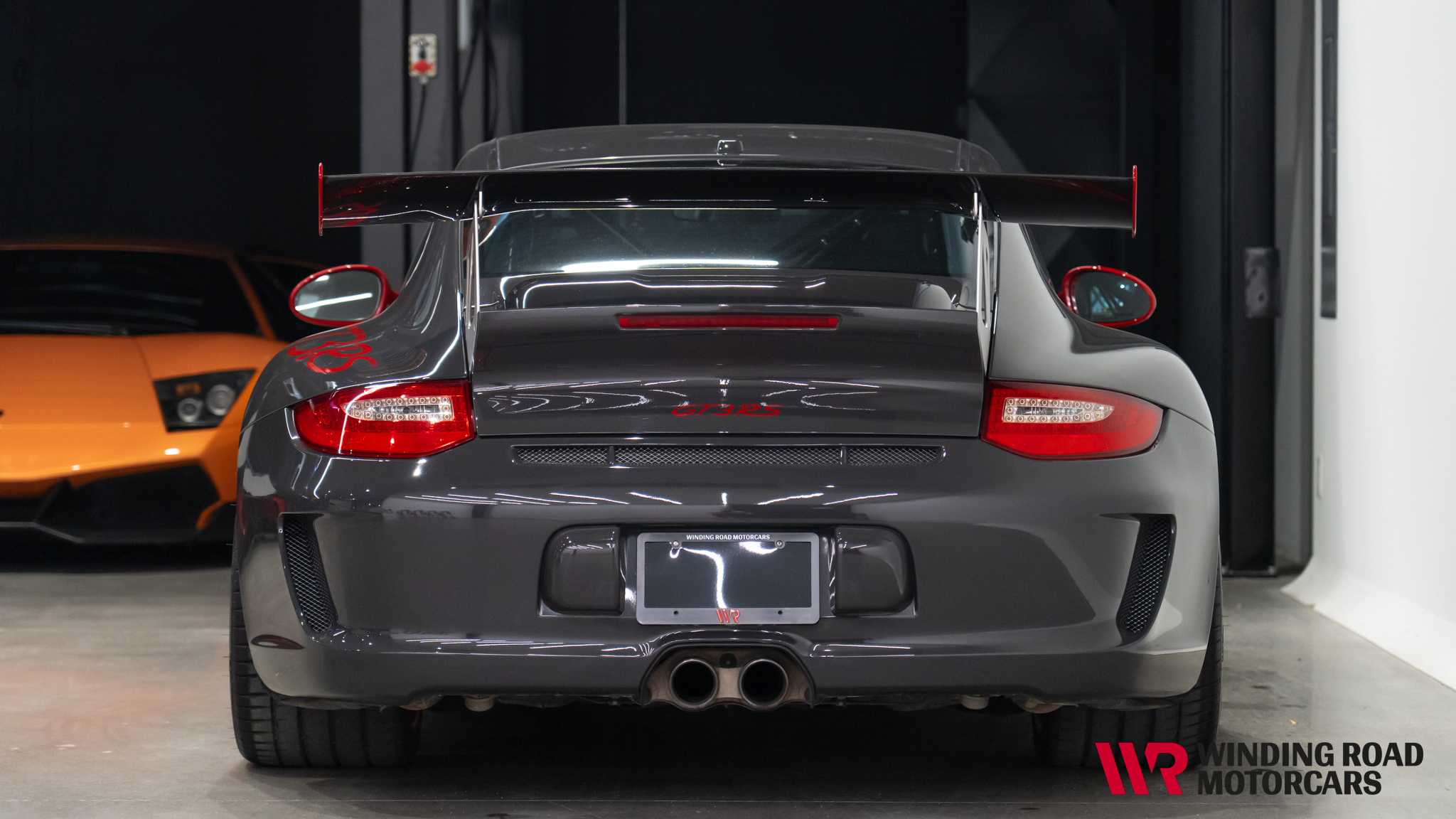 2010 Porsche 911 GT3 RS 26