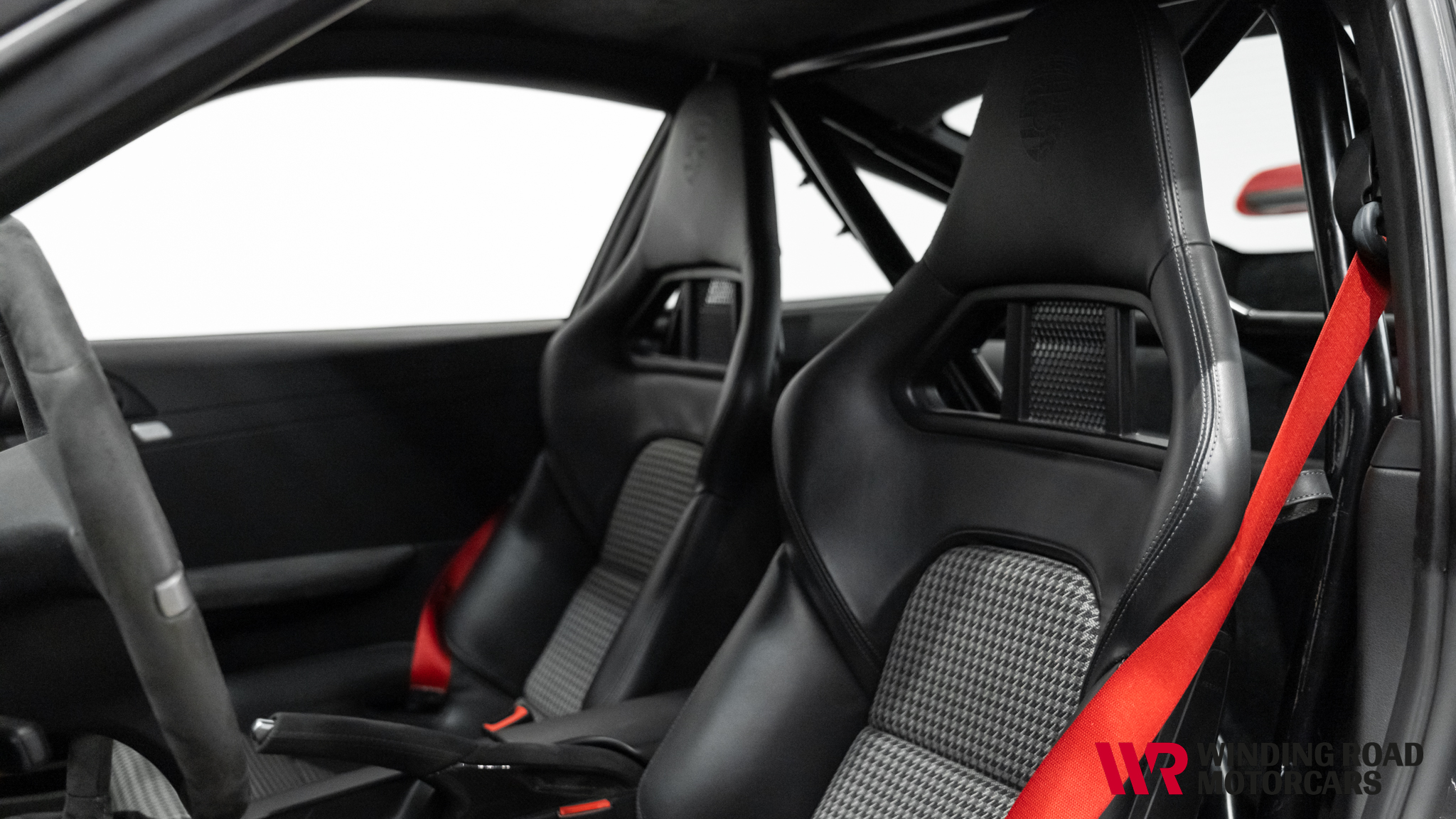 2010 Porsche 911 GT3 RS 27