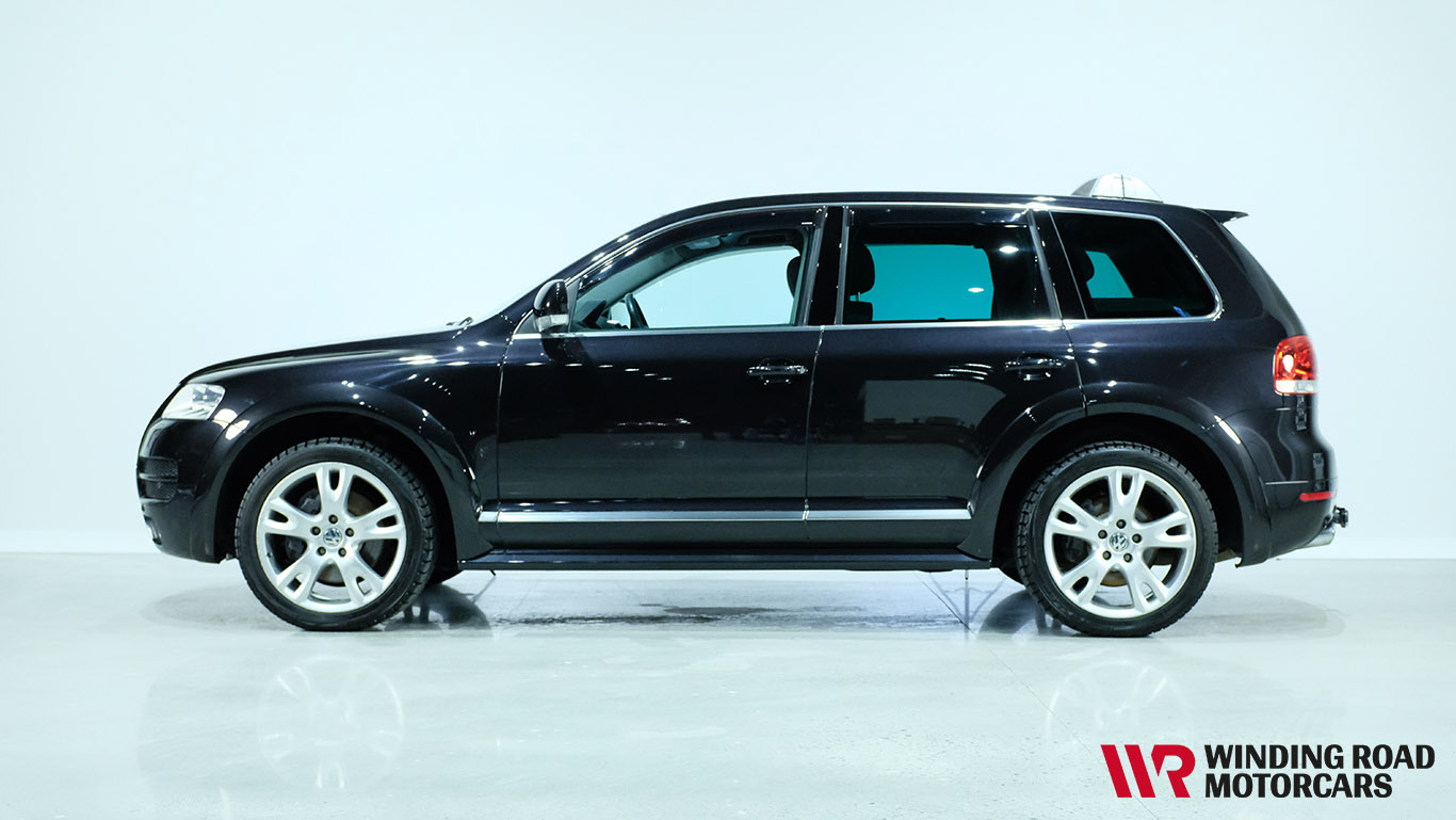 2005 Volkswagen Touareg W12 Sport
