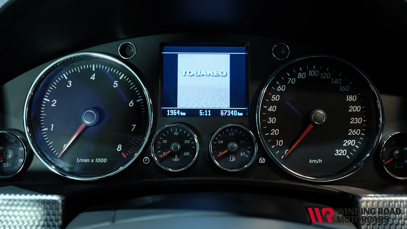 2005 Volkswagen Touareg W12 Sport 15