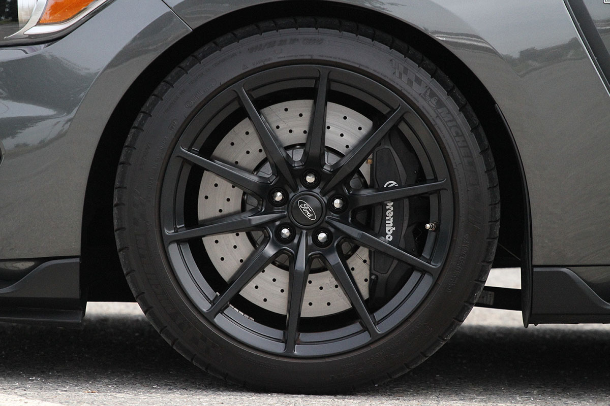 2017 Ford Mustang Shelby GT350 11