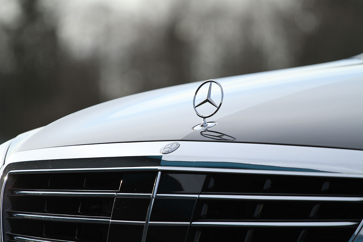 2015 Mercedes-Benz S63 AMG Sedan 2
