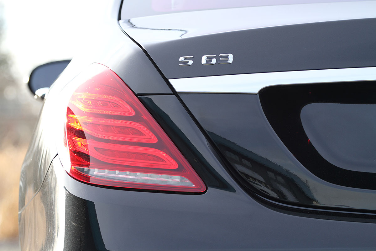 2015 Mercedes-Benz S63 AMG Sedan 6