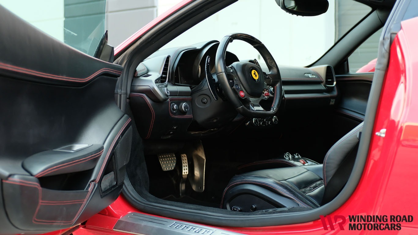 2011 Ferrari 458 Italia 30