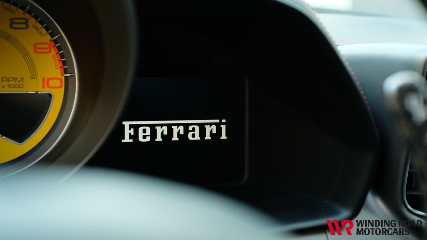 2011 Ferrari 458 Italia 38