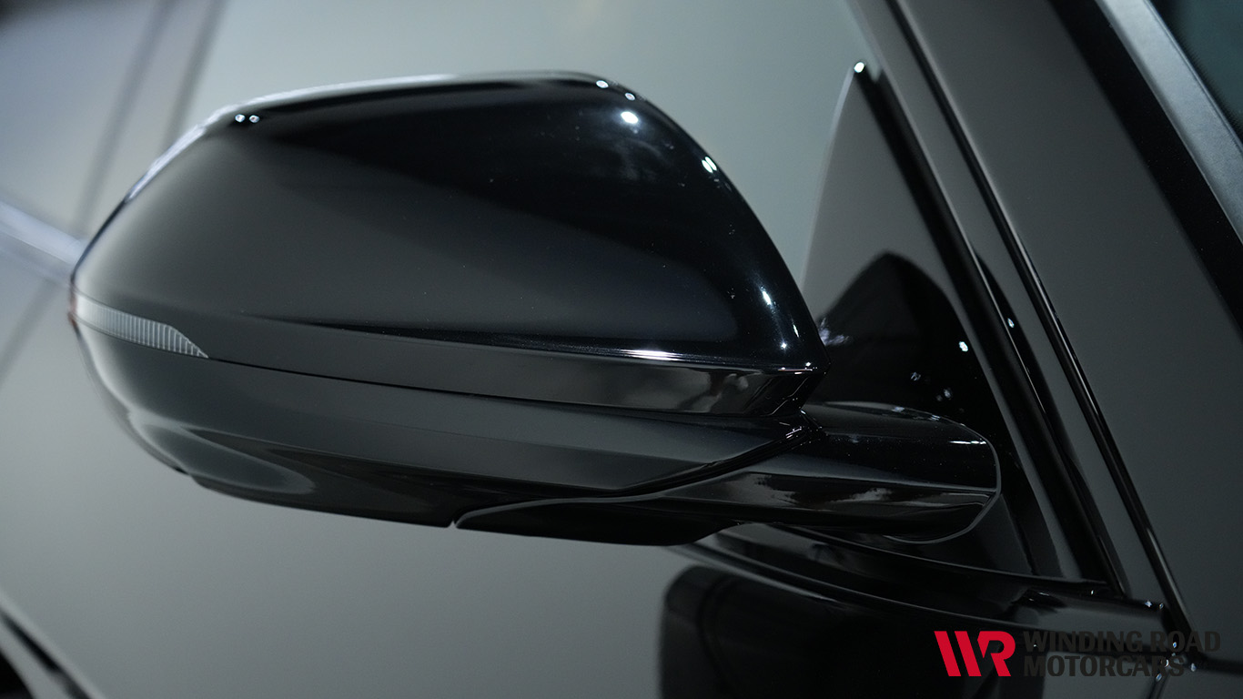 2019 Lamborghini Urus 13