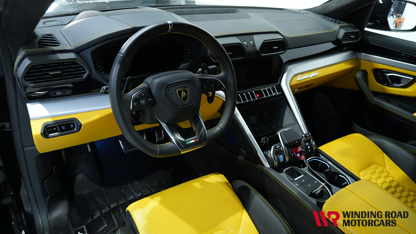 2019 Lamborghini Urus 26